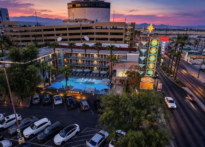 Oasis At Gold Spike (Adults Only)